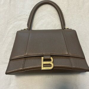 Authentic Balenciaga Hourglass XS